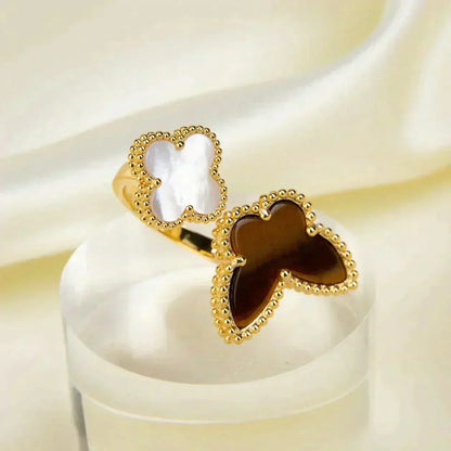 DIANA LUCKY BETWEEN THE FINGER RING