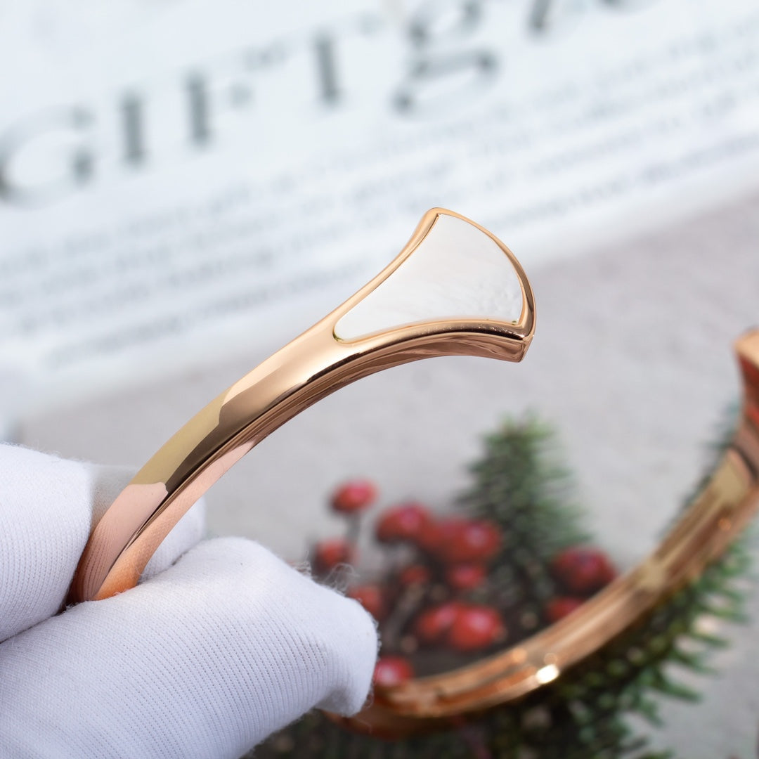 DIANA DREAM BRACELET OPEN PINK GOLD MOP DIAMOND