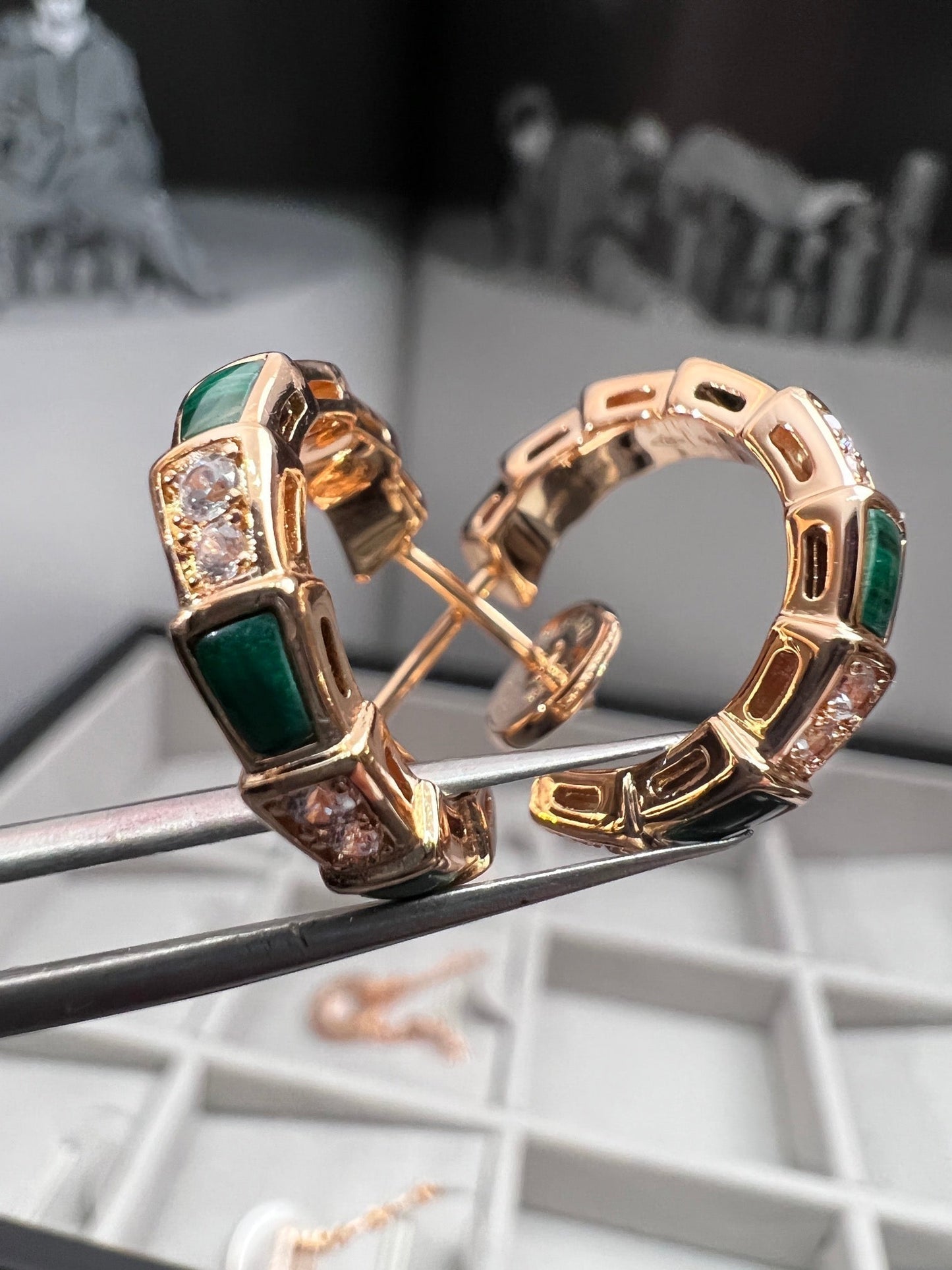 DIANA SERPENTI MALACHITE PINK GOLD EARRINGS