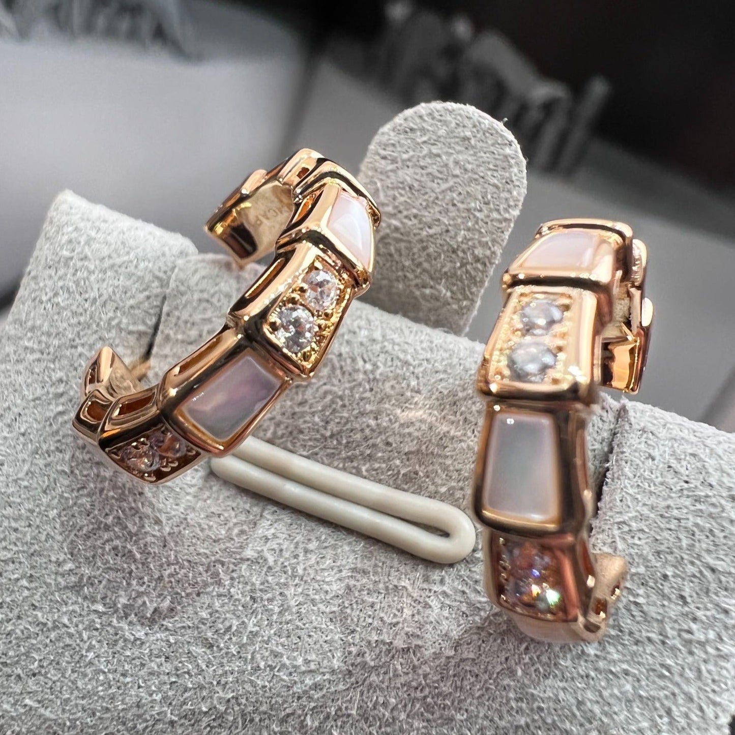 DIANA SERPENTI MOP PINK GOLD EARRINGS