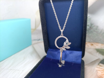 MINI KEY OLIVE LEAF NECKLACE DIAMOND