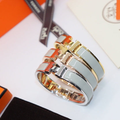 DIANA H LIGHT BLUE BRACELET