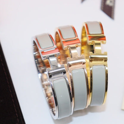 DIANA H LIGHT BLUE BRACELET