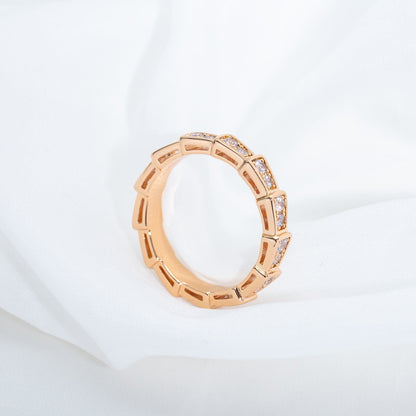 DIANA SERPENTI RING PINK GOLD DIAMOND PAVED 3MM