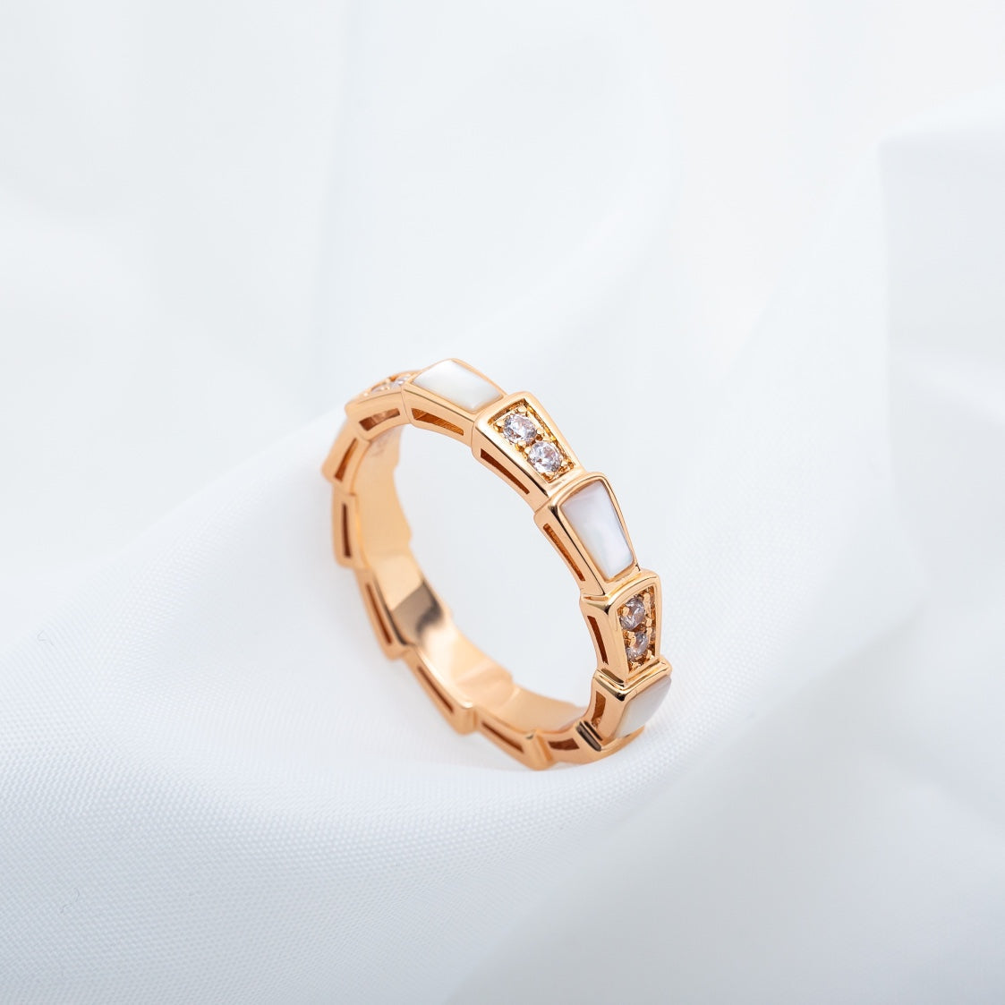 DIANA SERPENTI RING PINK GOLD DIAMOND MOP 3MM