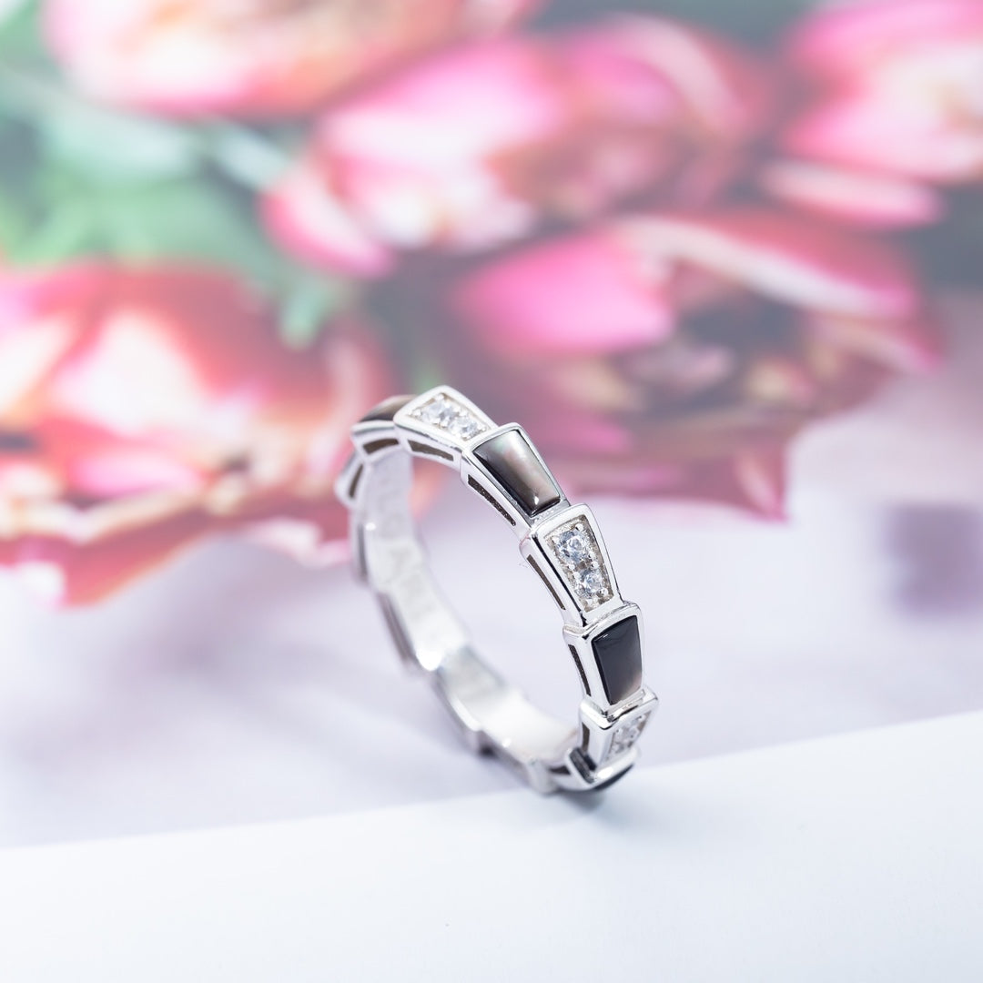 DIANA SERPENTI RING SILVER  DIAMOND BLACK MOP 3MM