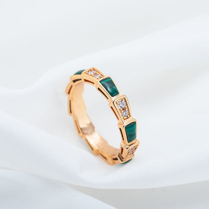 DIANA SERPENTI RING PINK GOLD MALACHITE DIAMOND 3MM