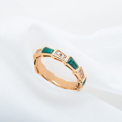 DIANA SERPENTI RING PINK GOLD MALACHITE DIAMOND 3MM