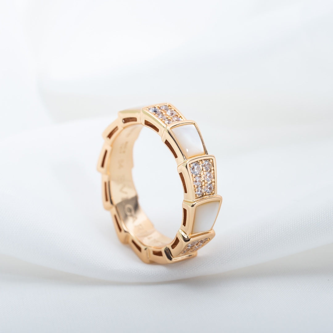 DIANA SERPENTI RING PINK GOLD MOP DIAMOND PAVED 4MM