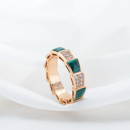 DIANA SERPENTI RING PINK GOLD MALACHITE DIAMOND PAVED 4MM