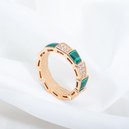 DIANA SERPENTI RING PINK GOLD MALACHITE DIAMOND PAVED 4MM