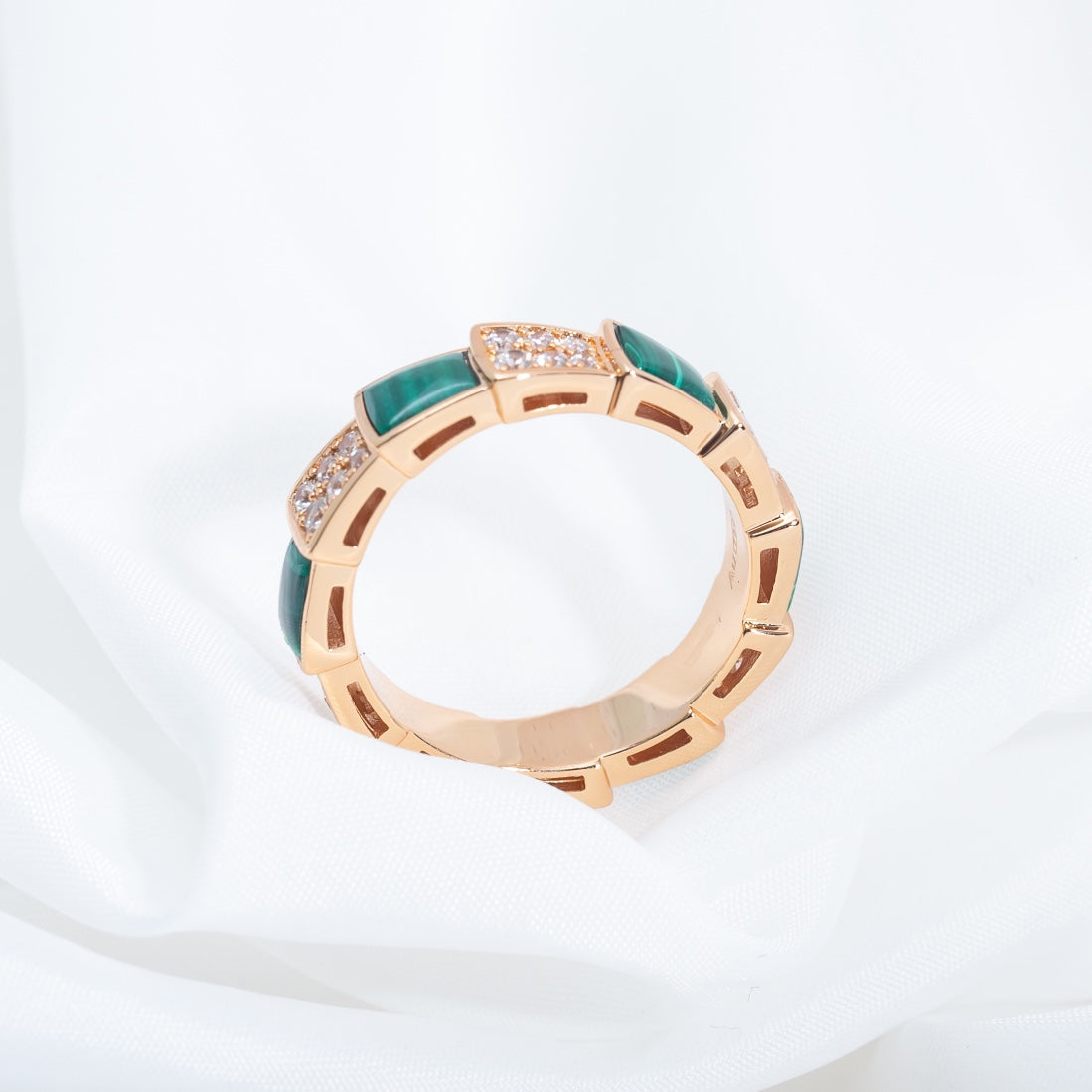 DIANA SERPENTI RING PINK GOLD MALACHITE DIAMOND PAVED 4MM