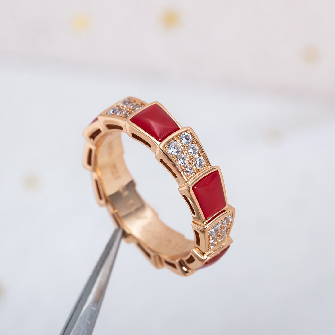 DIANA SERPENTI RING PINK GOLD CARNELIAN DIAMOND PAVED 4MM