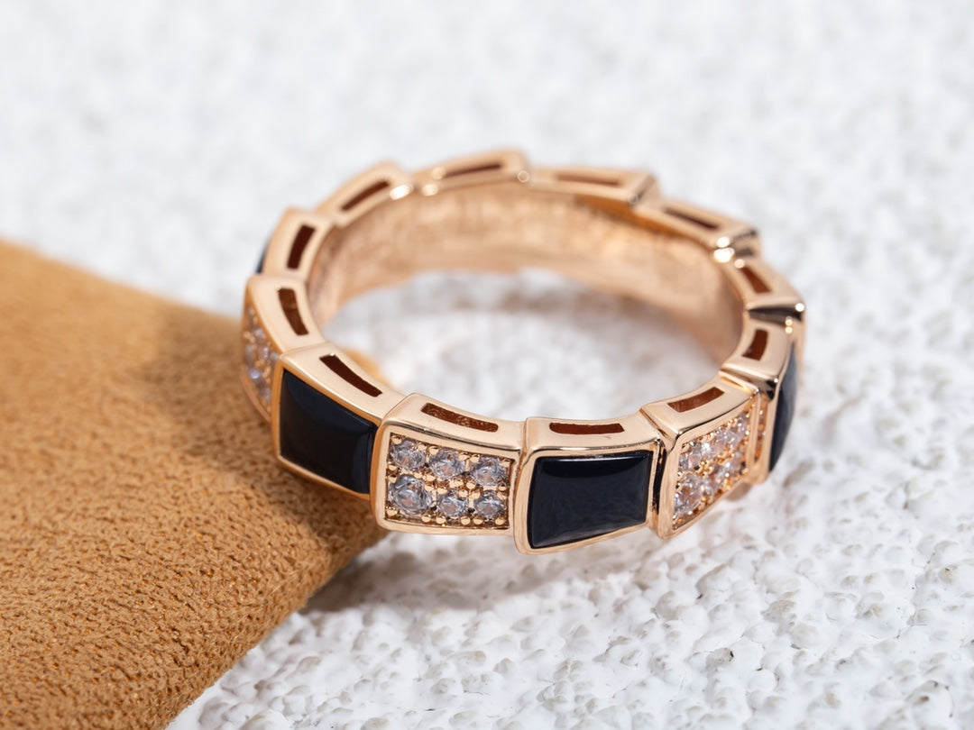 DIANA SERPENTI RING PINK GOLD BLACK MOP DIAMOND PAVED 4MM