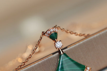 DIANA DREAM NECKLACE MALACHITE DIAMOND