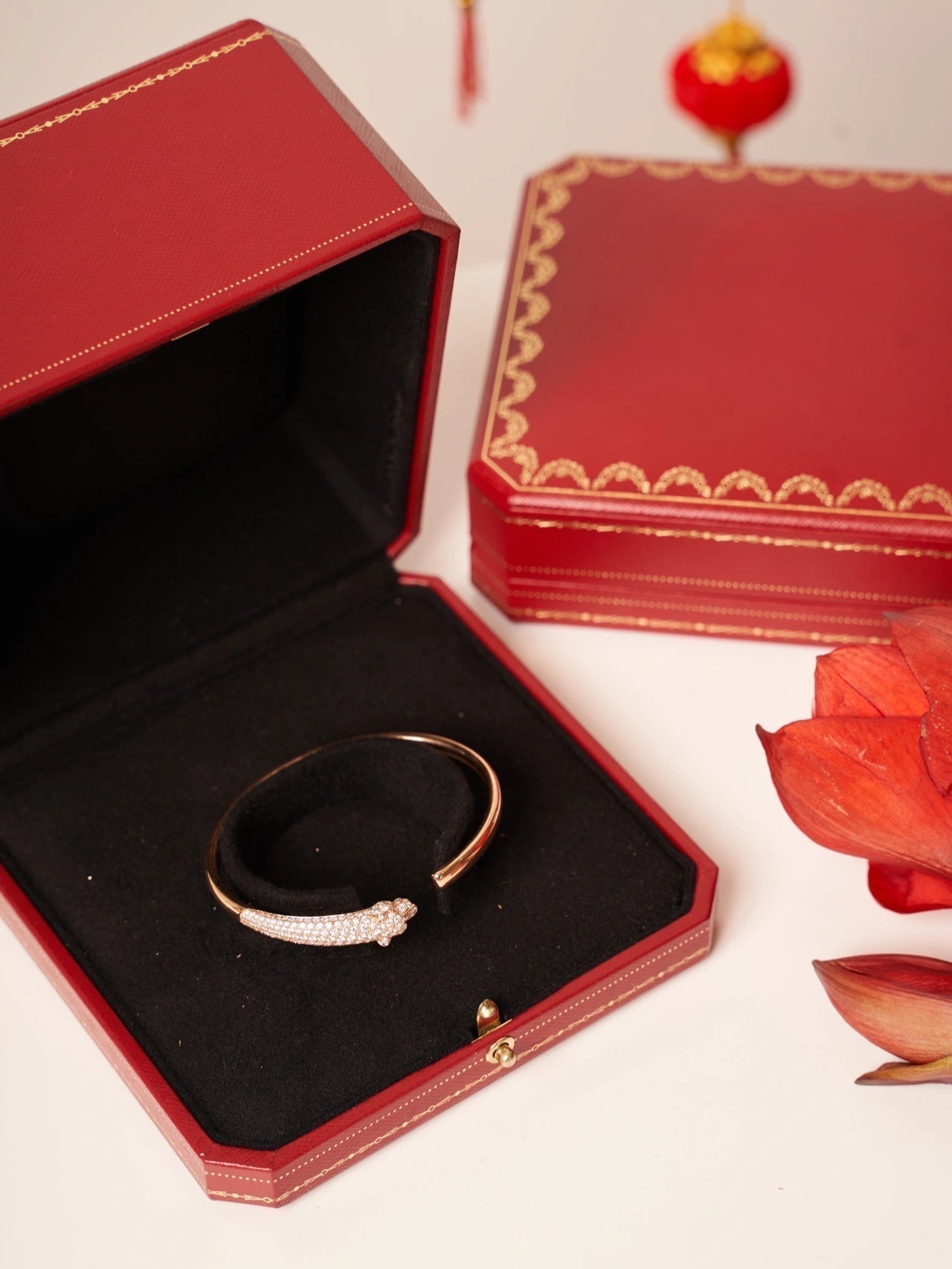 DIANA PANTHERE ROSE GOLD DIAMOND OPEN BRACELET