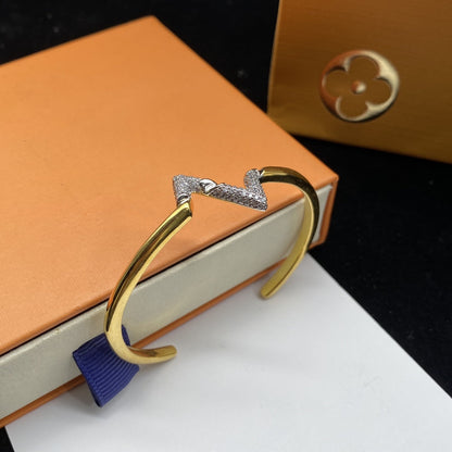 DIANA VOLTE UPSITE DOWN DIAMOND GOLD OPEN BRACELET