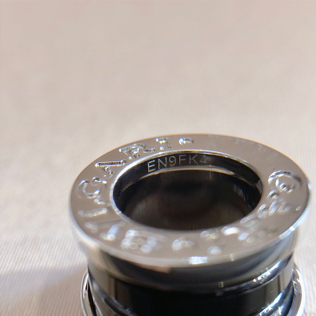 DIANA ZERO 1 BLACK CERAMIC SILVER NECKLACE