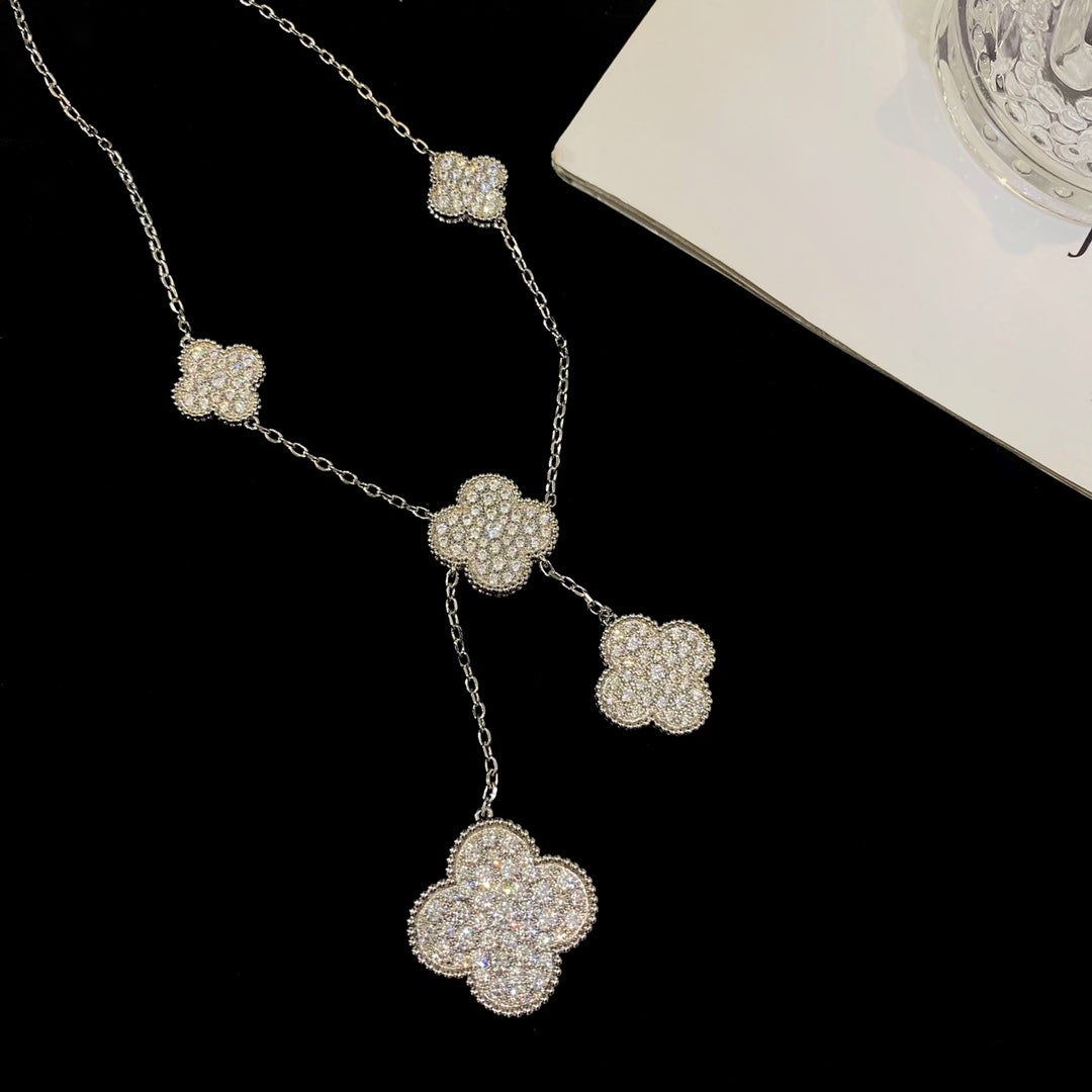 DIANA CLOVER 5 MOTIFS SILVER DIAMONDS NECKLACE