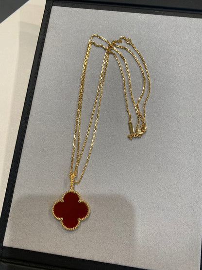 DIANA CLOVER 25MM NECKLACE GOLD CARNELIAN