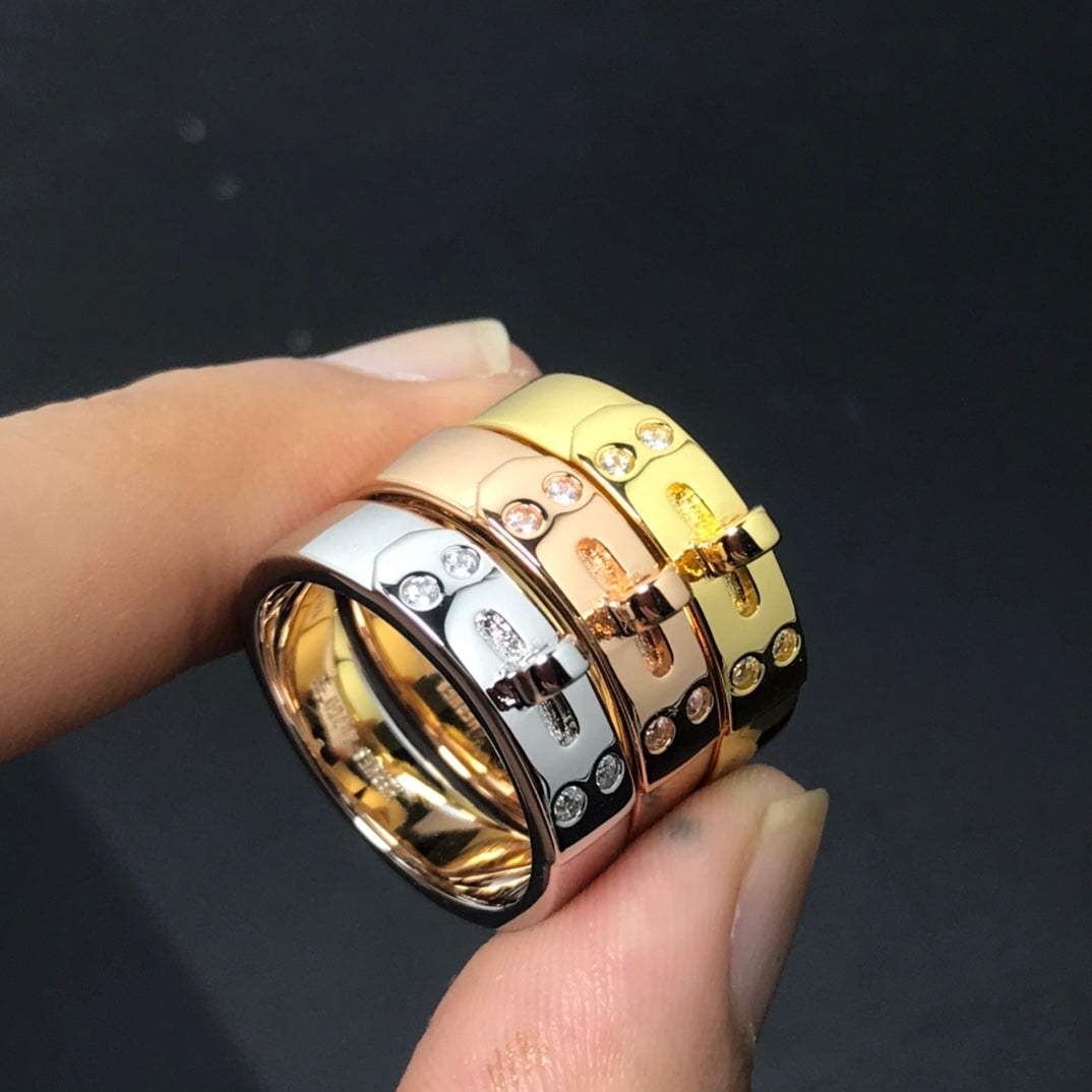 DIANA KELLY MEDIUM RING