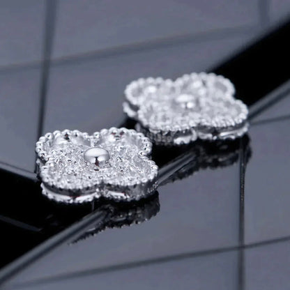 DIANA CLOVER 1 MOTIFS DIAMOND STUD EARRINGS SILVER