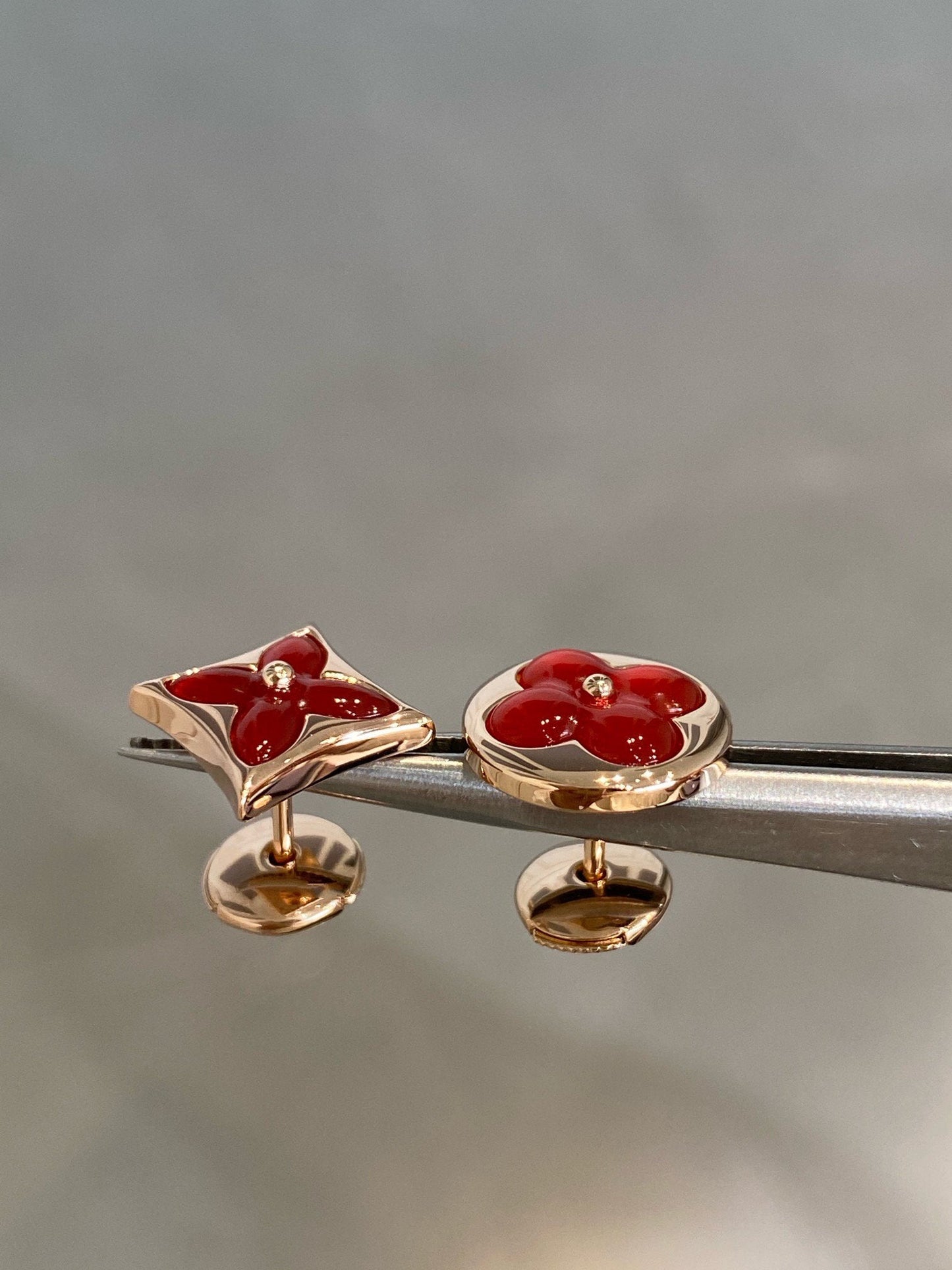 DIANA STAR AND SUN PINK GOLD CARNELIAN STUD EARRINGS