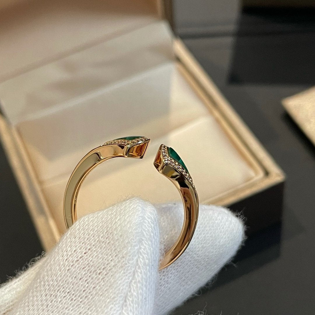 DIANA DREAM MALACHITE DIAMOND OPEN RING