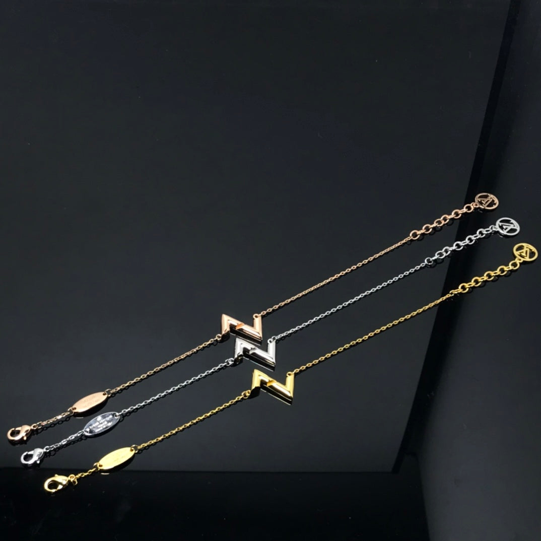 DIANA VOLT LV LOGO BRACELET