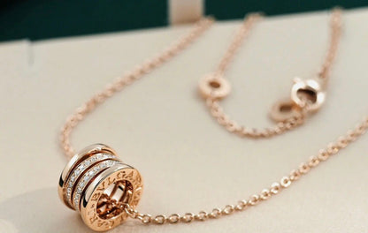 DIANA ZERO 1 PINK GOLD DIAMOND NECKLACE