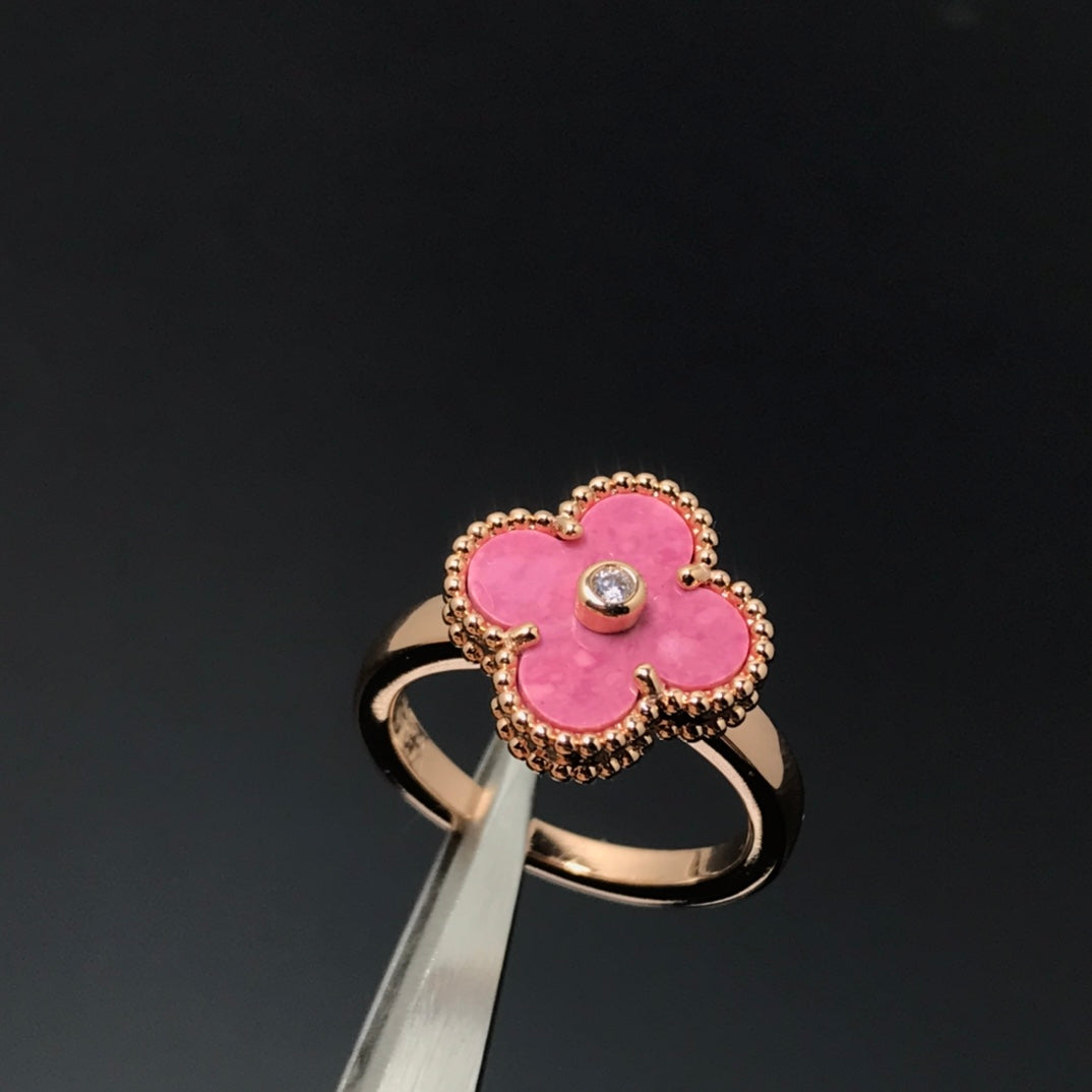 DIANA CLOVER RHODONITE ROSE GOLD RING