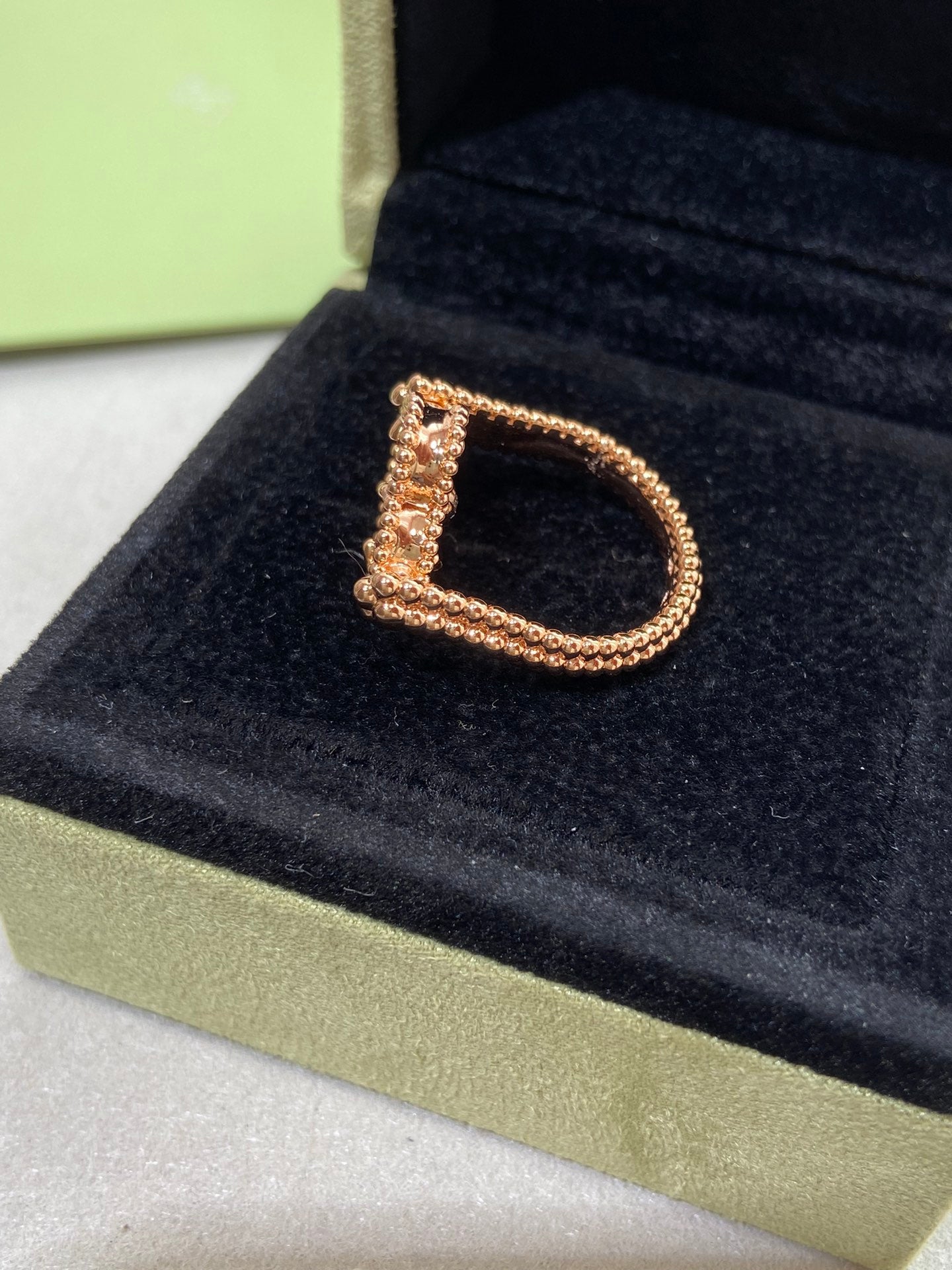 DIANA CLOVER RIVERSIBLE ROSE GOLD RING