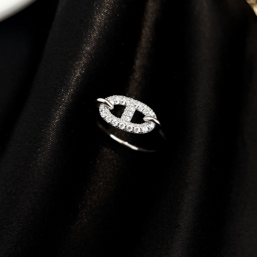 DIANA RONDE SMALL SILVER DIAMOND RING