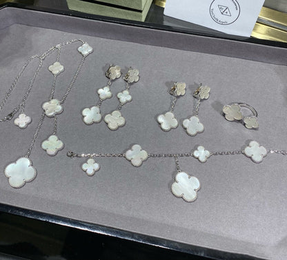 DIANA CLOVER 5 MOTIF WHITE MOP SILVER BRACELET