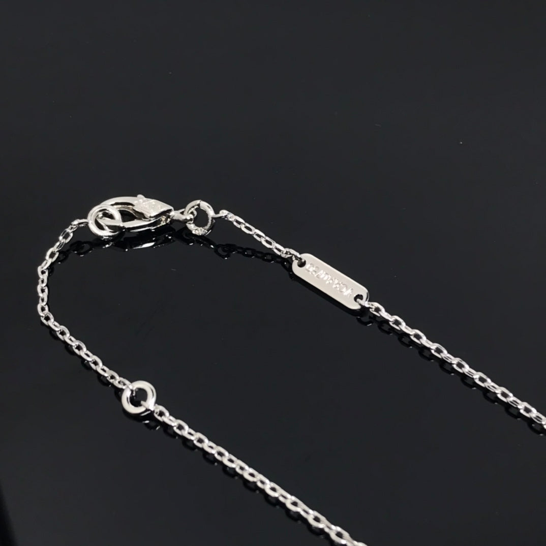 DIANA CLOVER PIETERSITE SILVER LONG NECKLACE