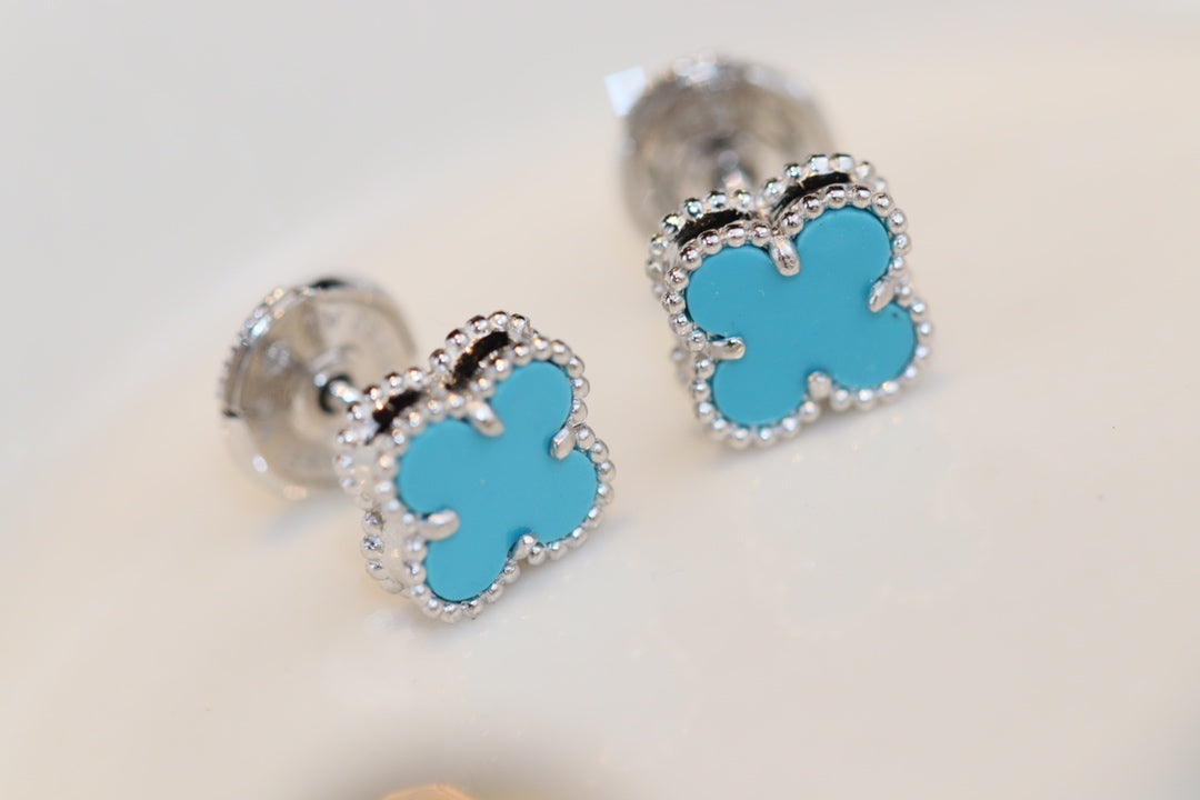 DIANA CLOVER MINI TURQUOISE SILVER STUD EARRINGS