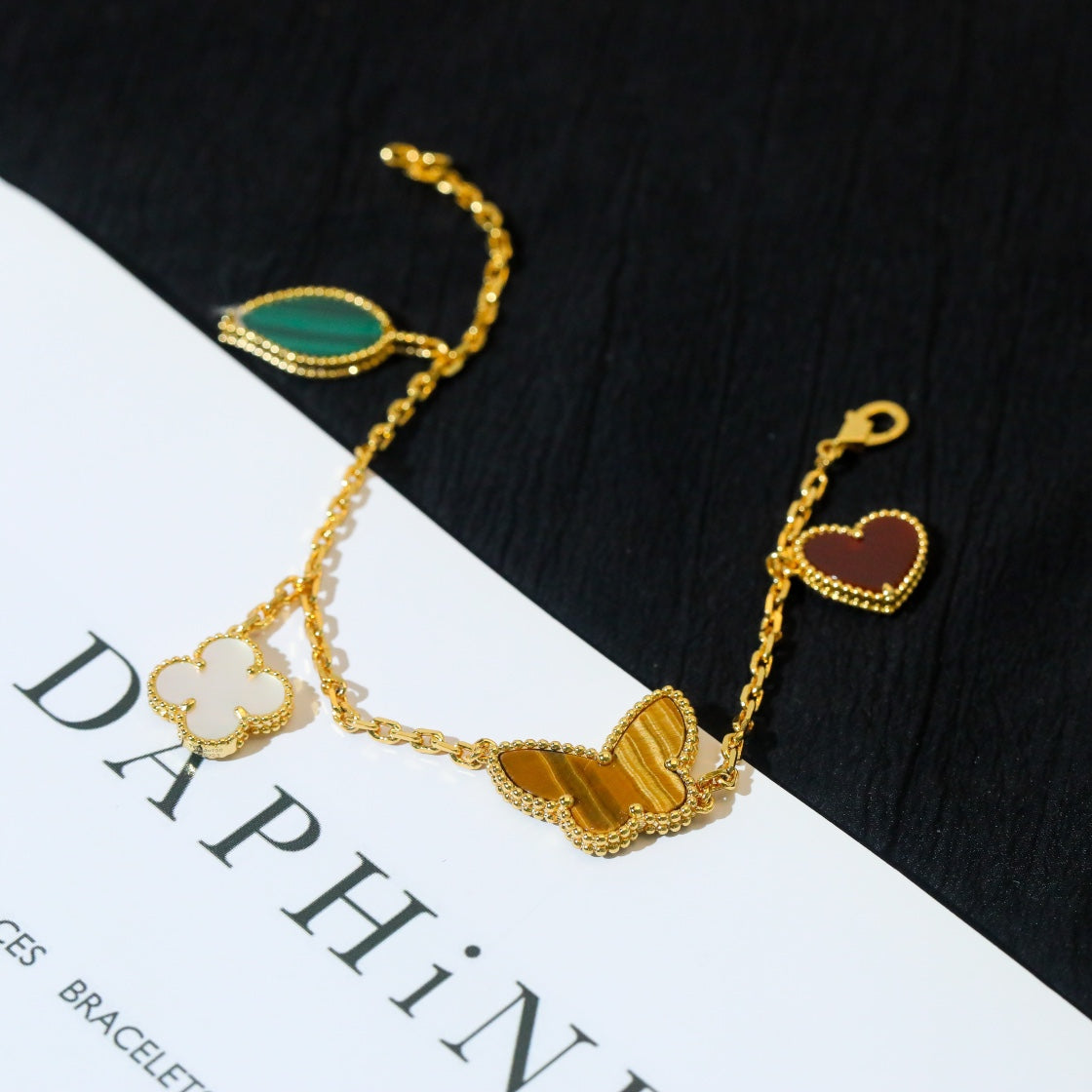 DIANA LUCKY SPRING 5 MOTIF GOLD BRACELET
