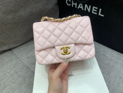 MINI SQUARE FLAP BAG 17CM PINK LAMBSKIN GOLD HARDWARE
