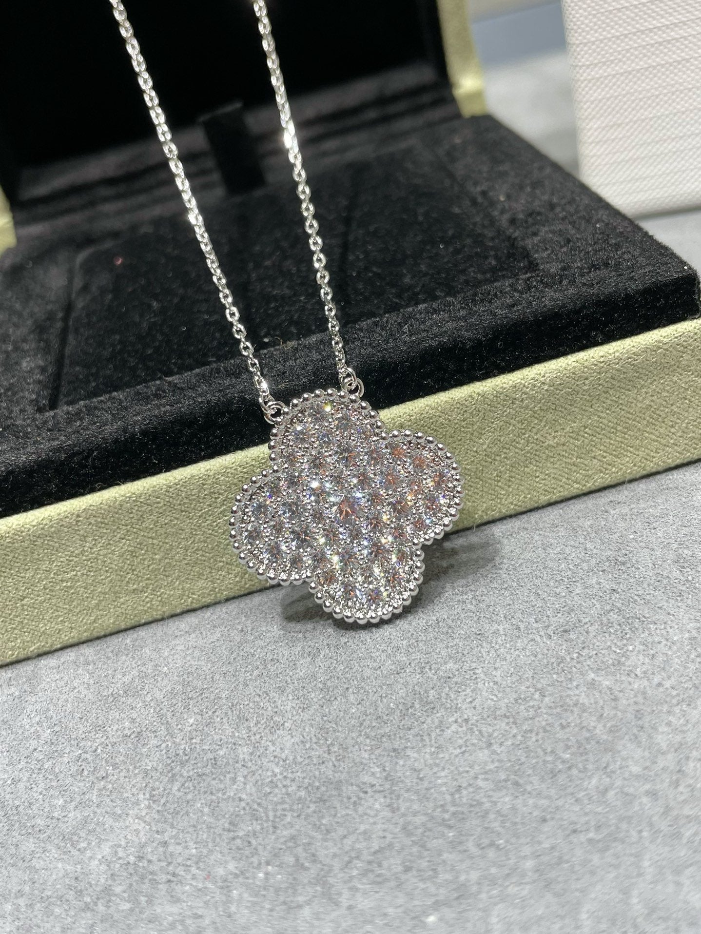 DIANA CLOVER 25MM LARGE PENDANT DIAMOND PAVED SILVER NECKLACE