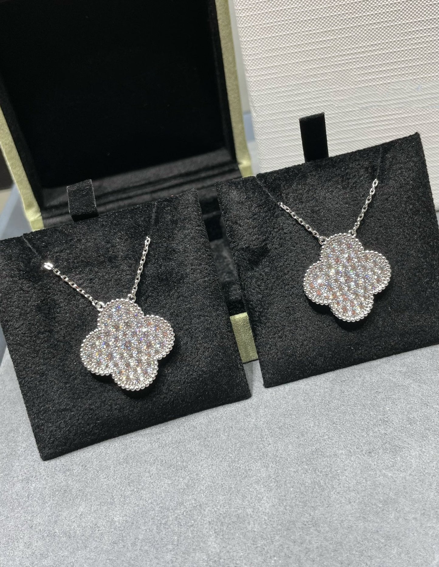 DIANA CLOVER 25MM LARGE PENDANT DIAMOND PAVED SILVER NECKLACE