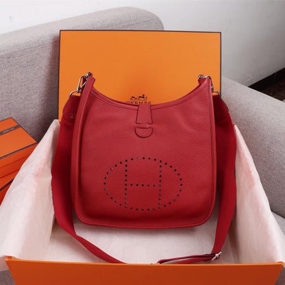 HM EVELYNE BAG 28 RED TOGO