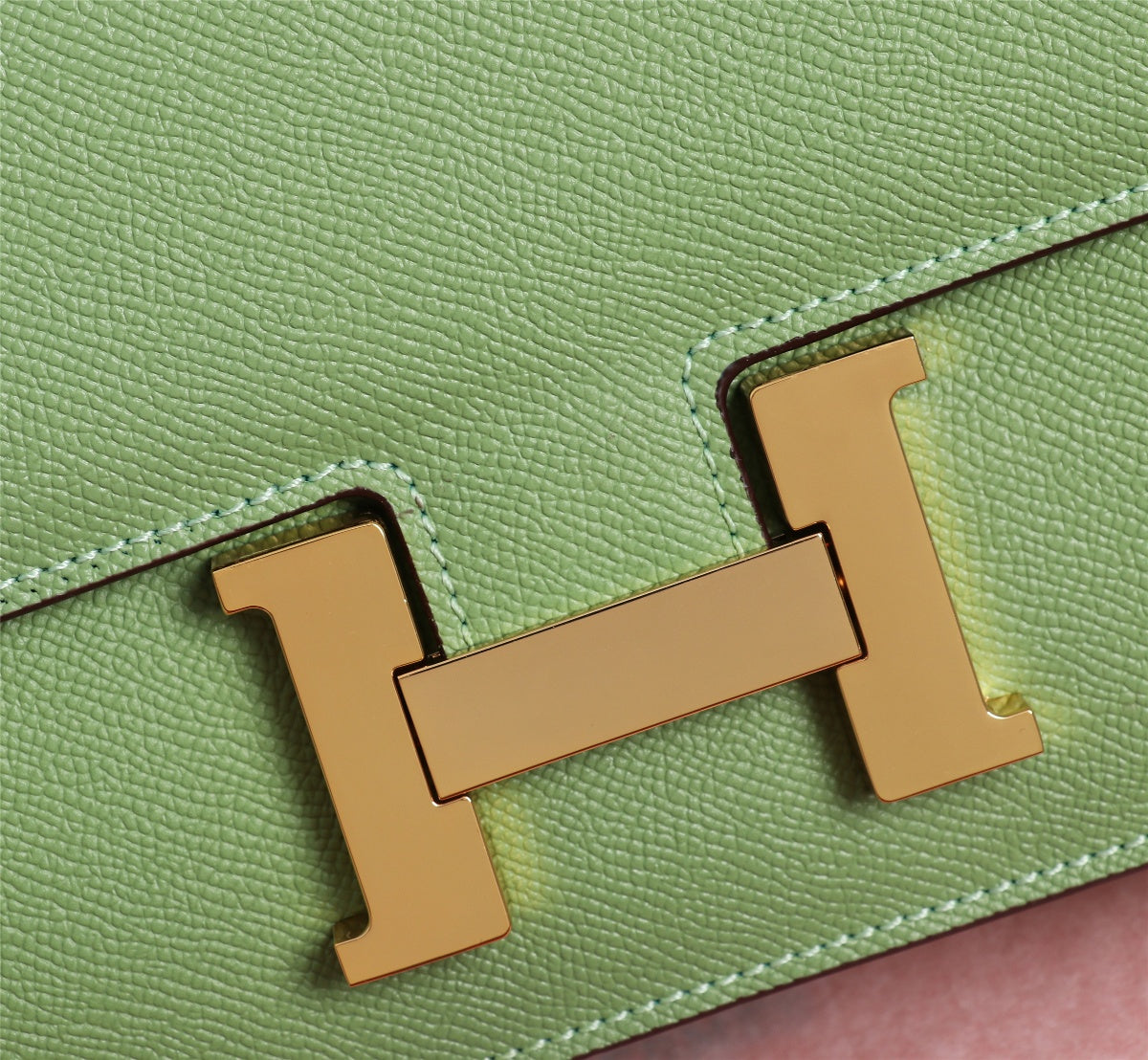 HM CONSTANCE BAG 19 PICKLE EPSOM GOLD HARDWARE