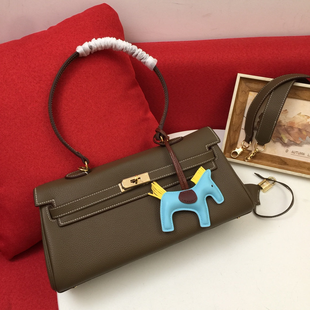 HM SHOULDER BAG 35 CEDAR TOGO GOLD HARDWARE