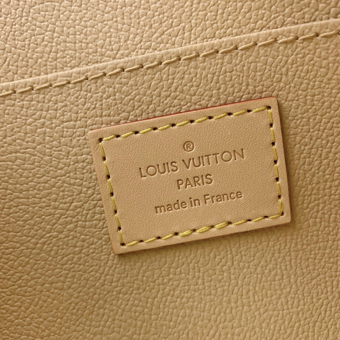 POCHETTE COSM¨¦TIQUE PM 19 IN BROWN MONOGRAM CANVAS