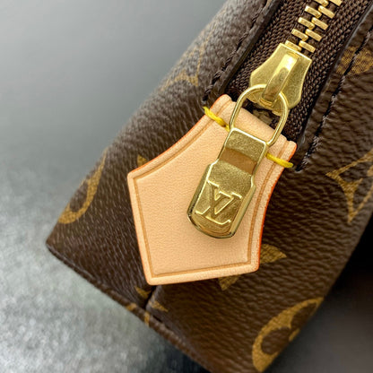 POCHETTE COSM¨¦TIQUE PM 19 IN BROWN MONOGRAM CANVAS