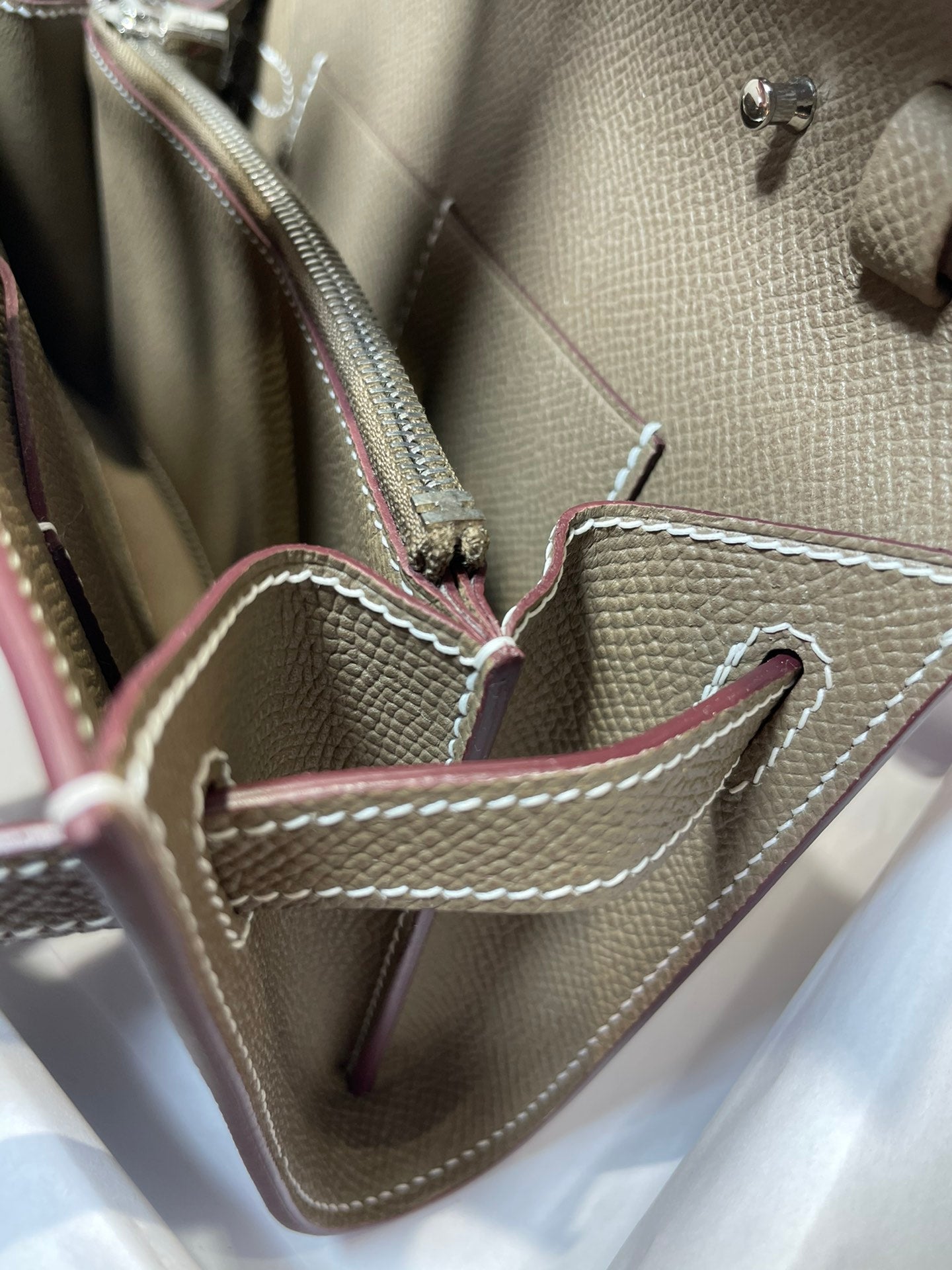 kelly woc 20.5 etoupe epsom silver hardware