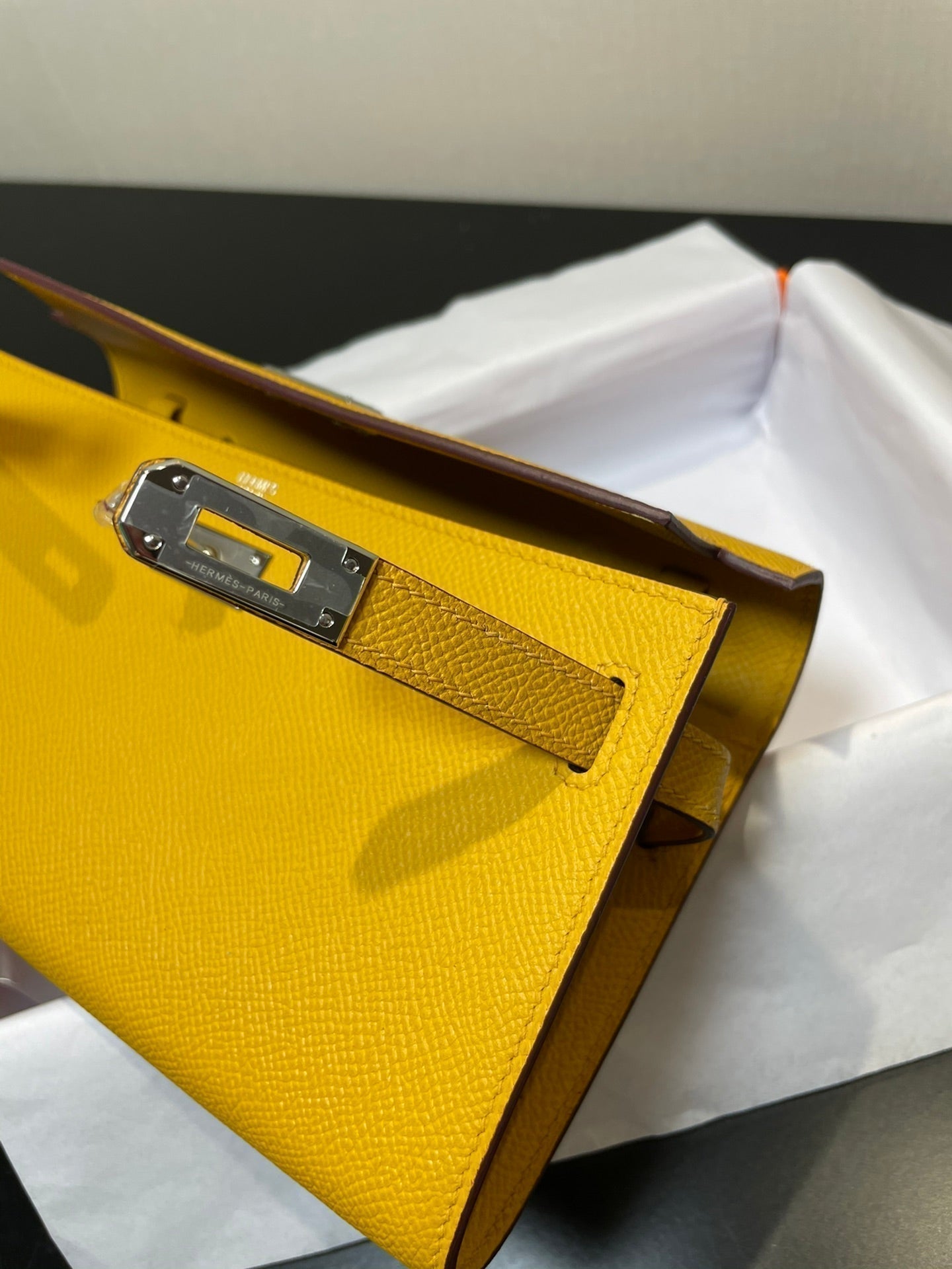 kelly woc 20.5 yellow epsom silver hardware