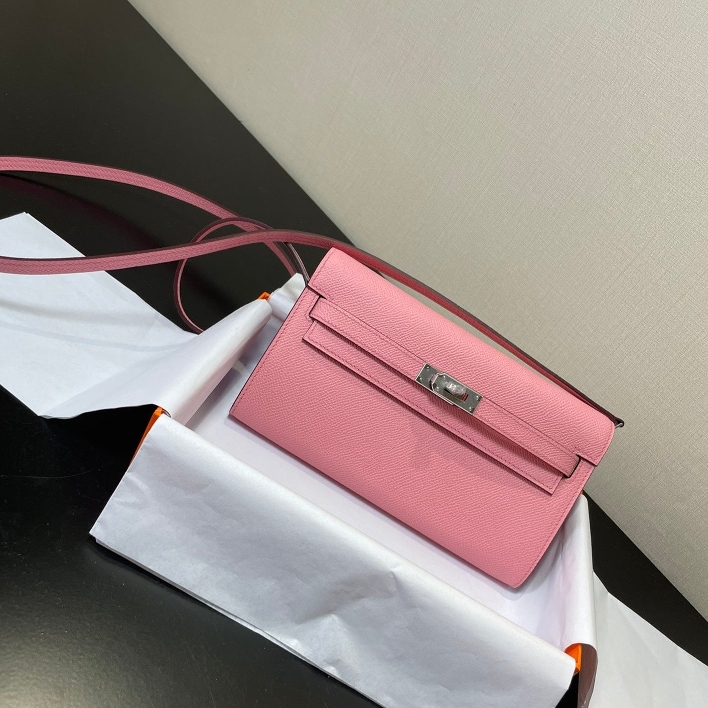 kelly woc 20.5 pink epsom silver hardware