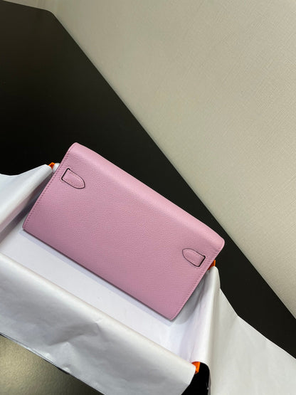 kelly to go wallet 20.5 light pink epsom gold hardware