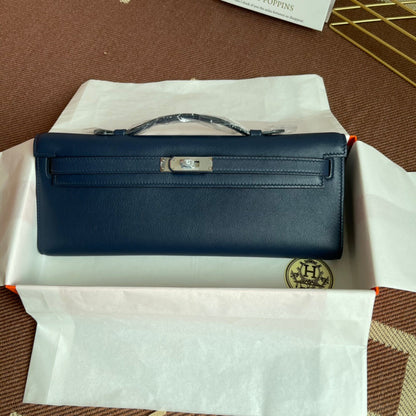 HM Kelly Cut 31cm Navy Swift Leather Shw